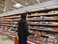 witryna z produktami mięsnymi