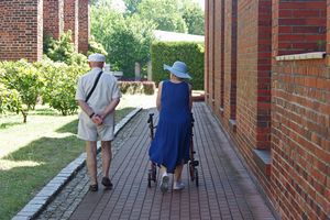 Zmiany w wieku emerytalnym. "Warto rozstrzygnąć tę kwestię"