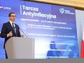 „Inflacja skumulowana wyniesie nawet 50 proc.”. Tak rząd walczy z drożyzną przed wyborami