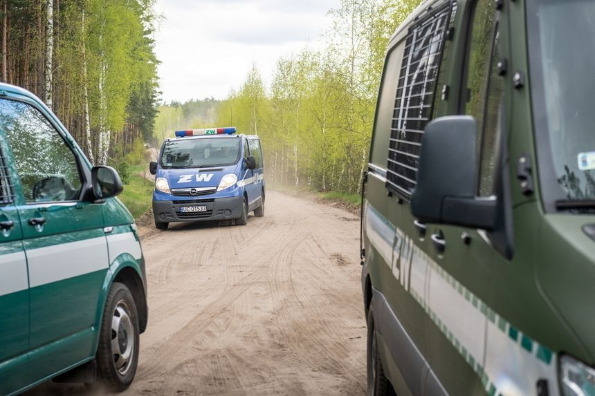 Wojsko w lesie pod Bydgoszczą