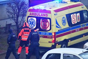 Jelenia Góra, 3-latka na dachu