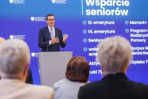 „Za PO waloryzacja nie wystarczyła nawet na piwo”. Eksperci odpowiadają Morawieckiemu