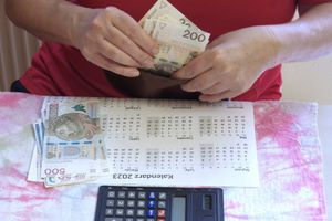 Wypłata 14. emerytury. ZUS zabrał głos w sprawie terminów