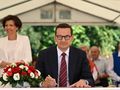 Mateusz Morawiecki i Marlena Maląg