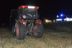 Rolnik przejechany przez ciągnik