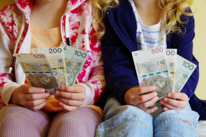 Waloryzacja 300 plus? „Wydatki sięgają 1500 złotych”