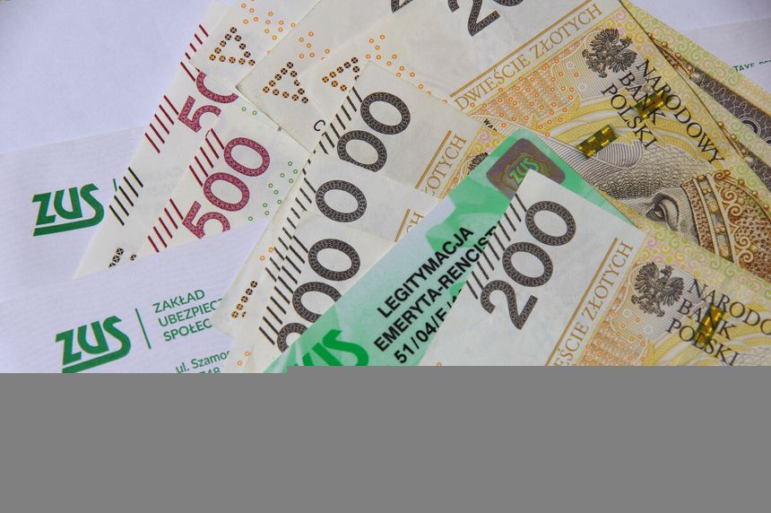 Średnio 28 tys. złotych czeka na spadkobierców. ZUS te pieniądze podlegają dziedziczeniu