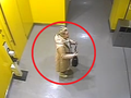 Kobieta przywłaszczyła torebkę? 