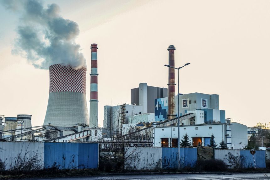 Trwa spór, dotyczący działania bloku energetycznego w Jaworznie.