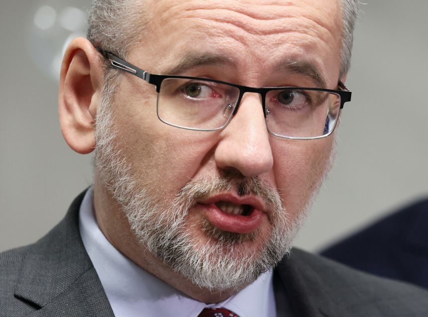 Adam Niedzielski