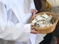 Proboszcz przelał sobie 2 mln zł z konta parafii. Mieszkańcy są wściekli