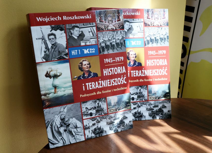 Historia i teraźniejszość podręcznik