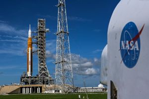 artemis 1