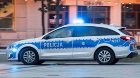 Atak nożownika w centrum Warszawy. Ranni w szpitalu