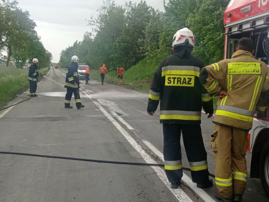 Młyńsko. Wypadek autobusu z dziećmi
