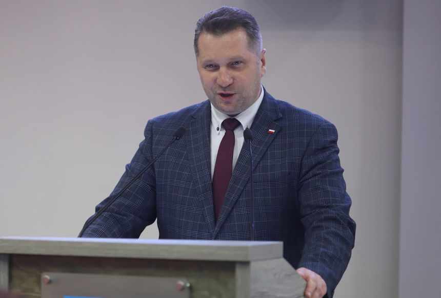 Czarnek apeluje ws. nauki zdalnej