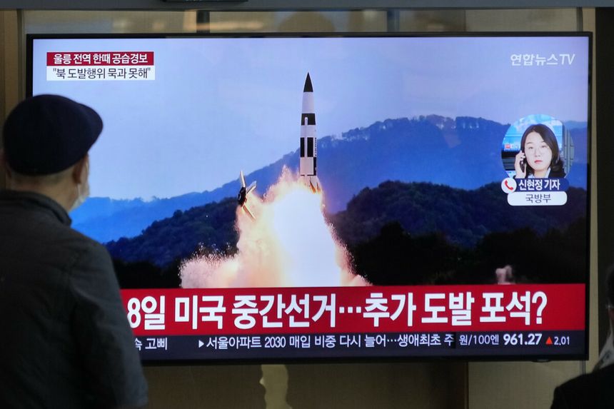 Korea Pn. wystrzela pociski