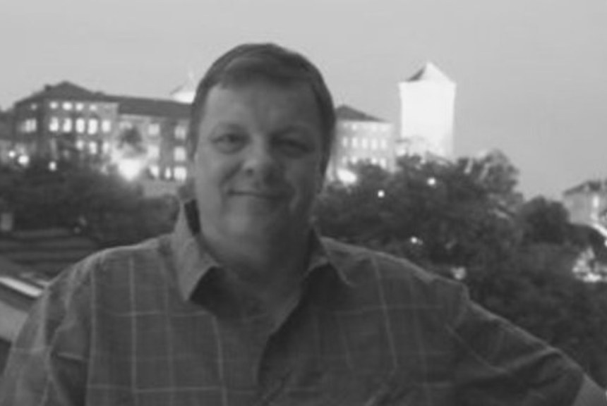 Dziennikarz Krzysztof Mrówka