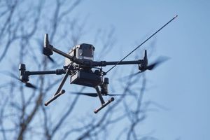 Antysmogowy dron