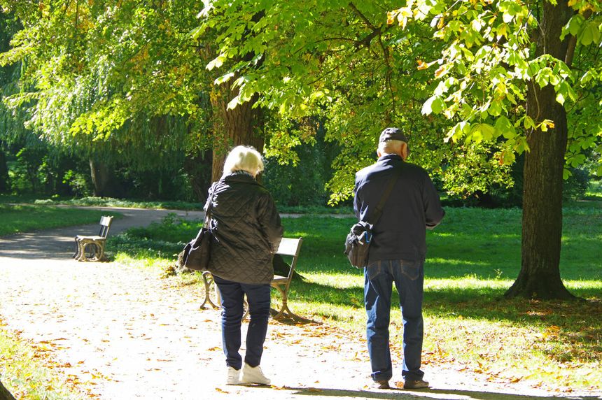Coraz więcej seniorów pracuje