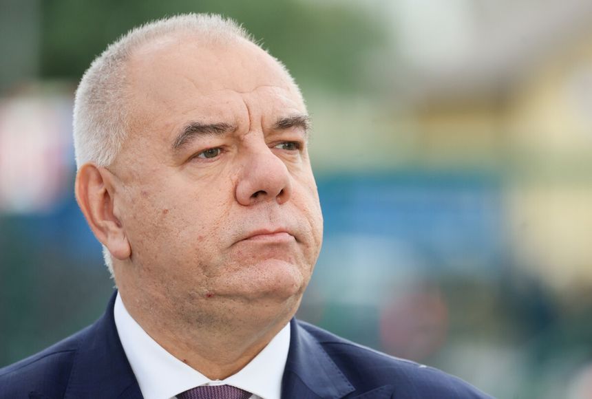 Sasin podpisał umowę ws. atomu