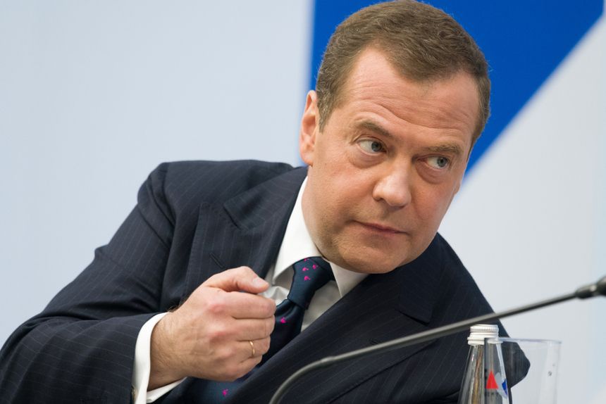 Miedwiediev ostrzega zachód przed referendami. "Nie ma odwrotu"