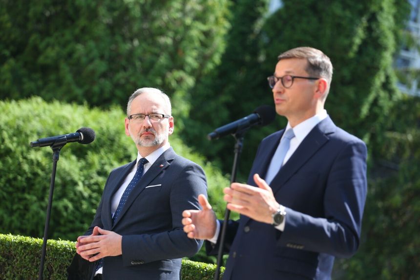 Adam Niedzielski i Mateusz Morawiecki