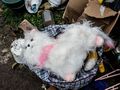Zabawka dziecka z domu zniszczonego na Ukrainie