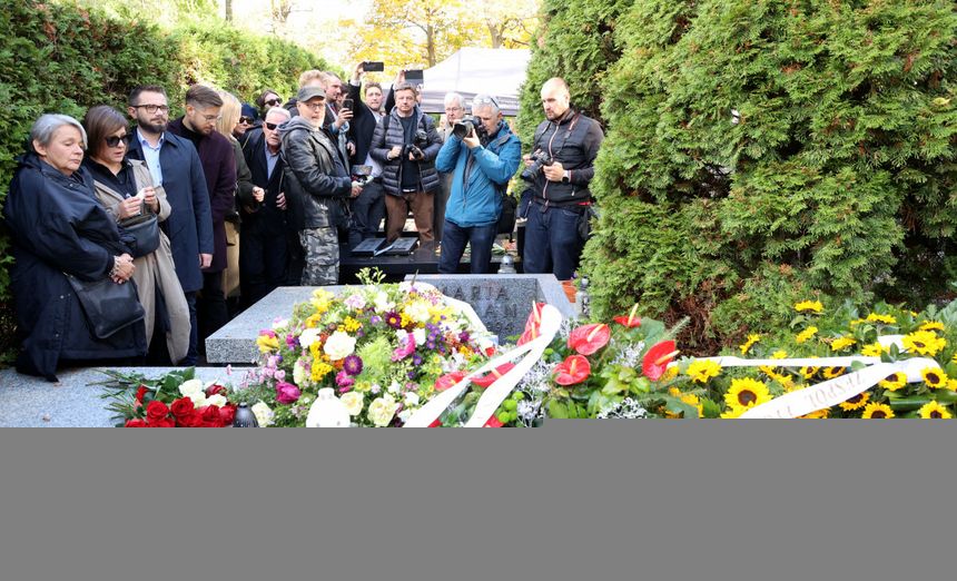 Pogrzeb Jerzego Urbana na Cmentarzu Wojskowym na Powązkach