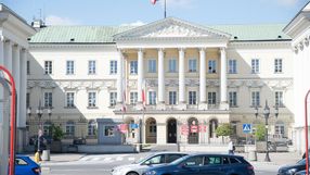 UM w Warszawie