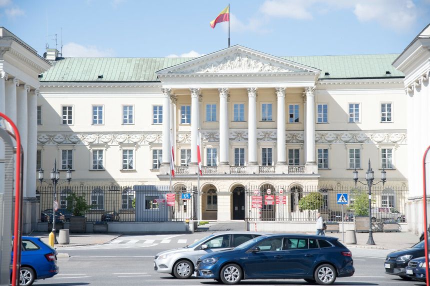 UM w Warszawie