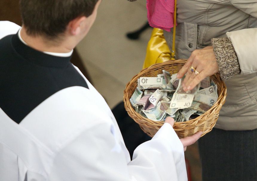 Taca w kościele