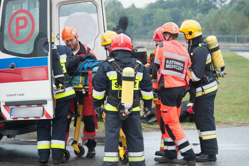 19-latek podpalił się, odpalając papierosa