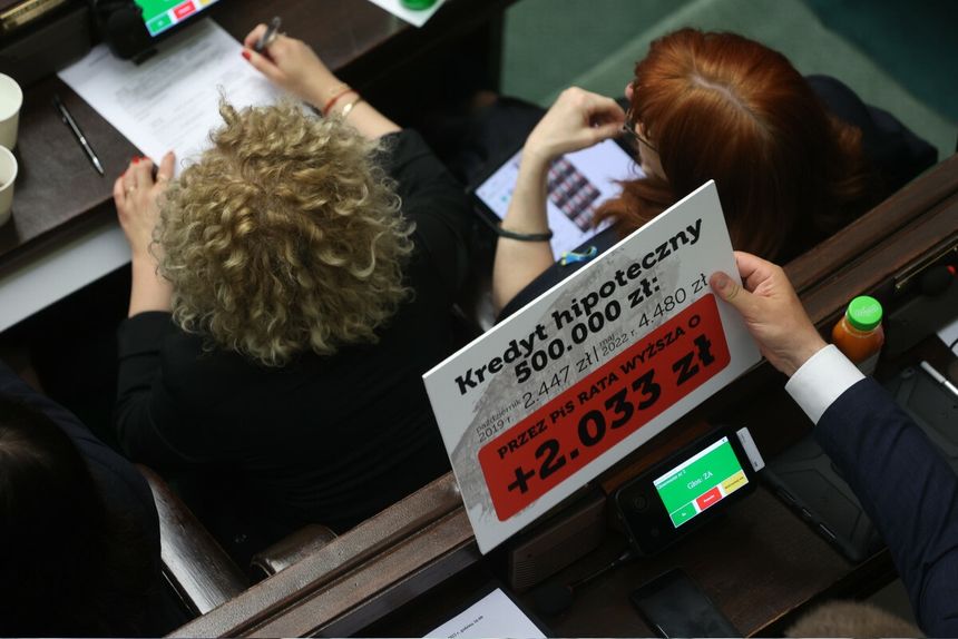transparent o wzroście raty kredytu w Sejmie