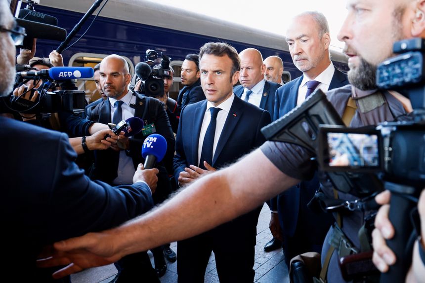 Macron w Kijowie