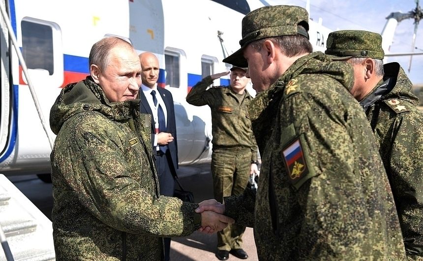 Władimir Putin na ćwiczeniach wojskowych we wrześniu 2019 roku