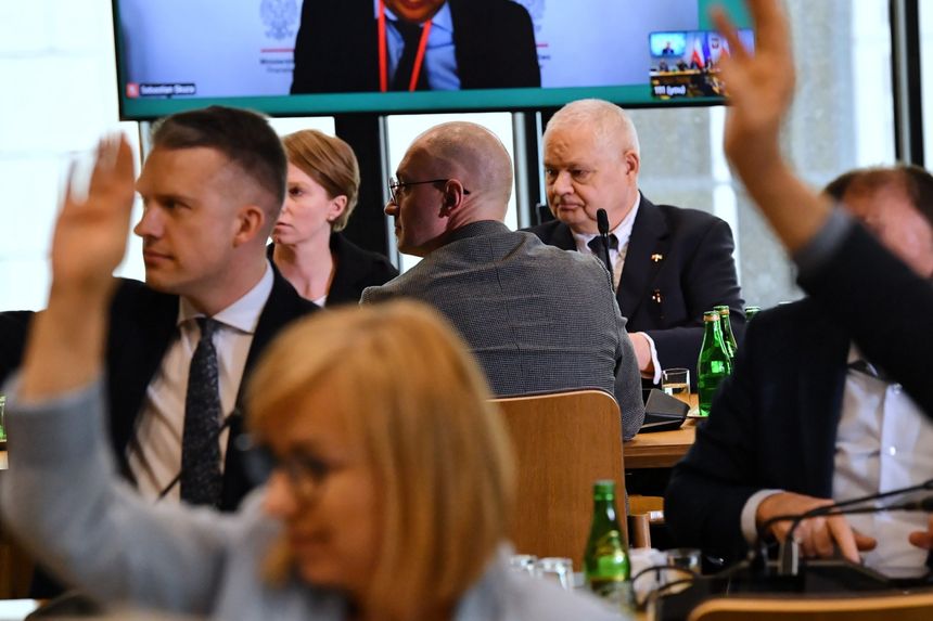 Adam Glapiński na Komisji Finansów Publicznych