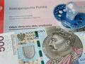 500 zł i odpis aktu urodzenia