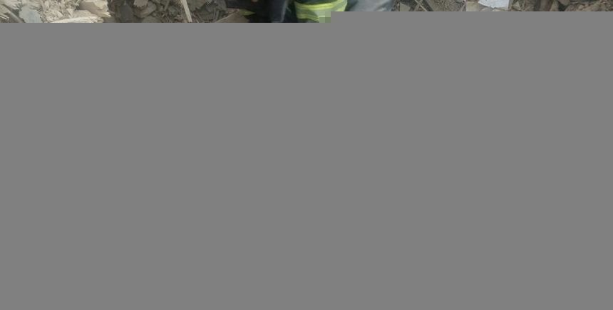 Kobieta pod gruzami w Ługańsku