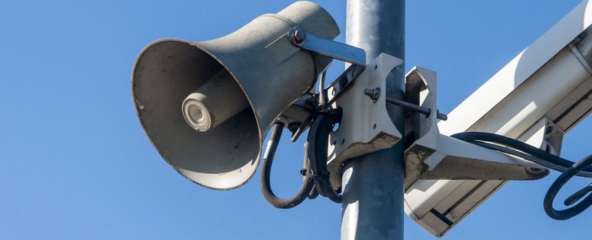 10 kwietnia godz. 8:41. Dlaczego wyją syreny alarmowe. Smoleńsk hołd