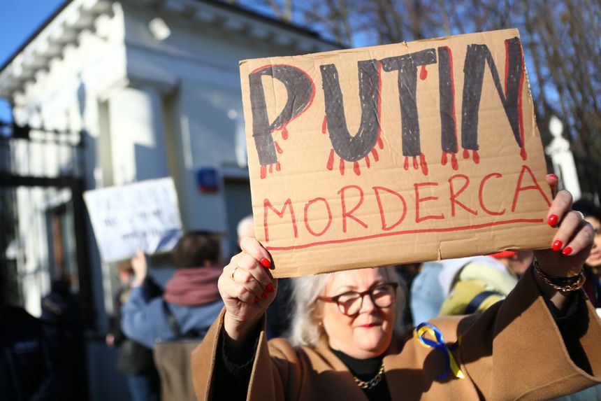 Protest przed ambasadą Rosji w Warszawie
