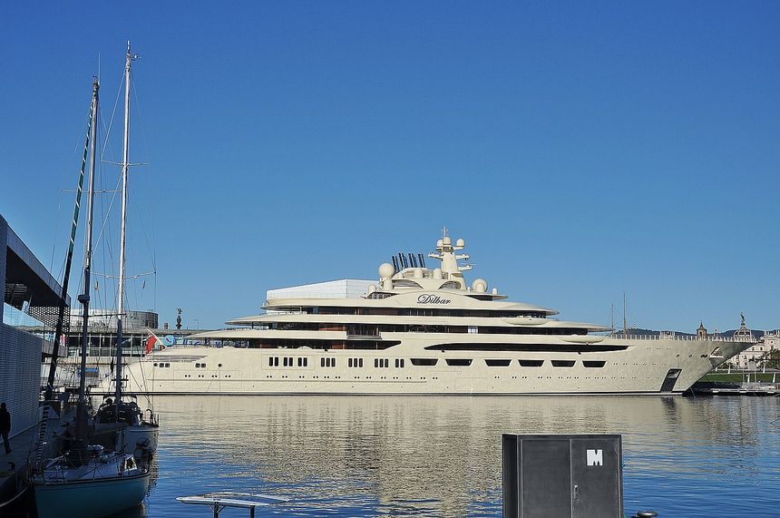 Jacht Dilbar