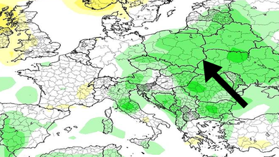 Miesięczna anomalia sumy opadów (mm) od marca do maja 2026