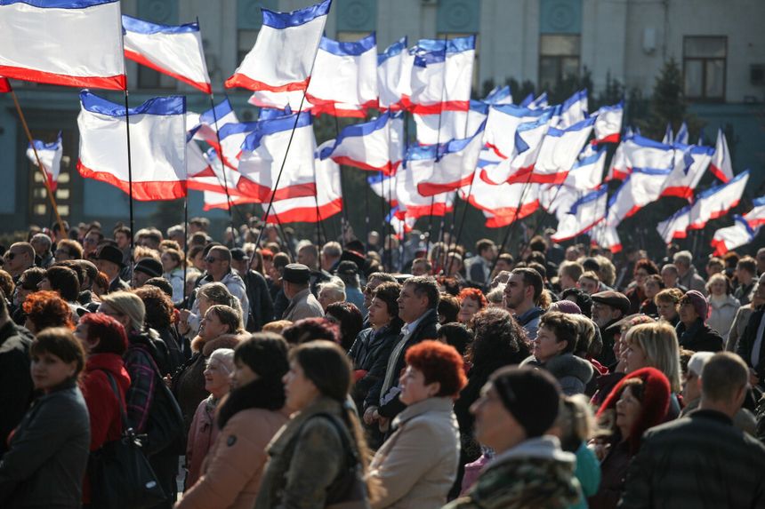 Manifestacja w okupowanym Krymie przed referendum, 15 marca 2014 r.