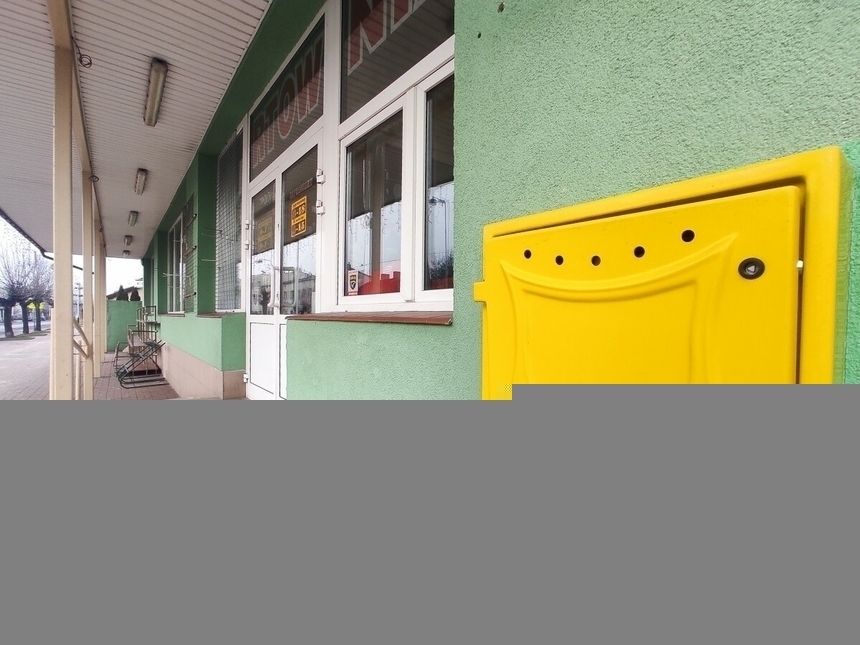 skrzynka gazowa na budynku