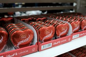 Słodycze za darmo na Walentynki. Słodka promocja w Biedronce na 14 lutego 2022