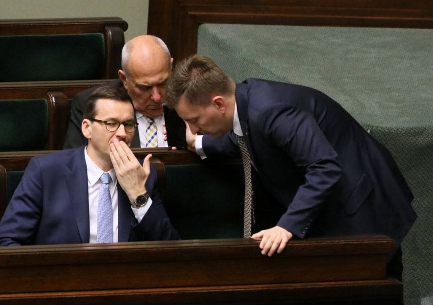 Minister finansów rezygnuje