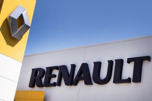 Renault pozostaje w Rosji. Firma wychodzi z głębokiego kryzysu