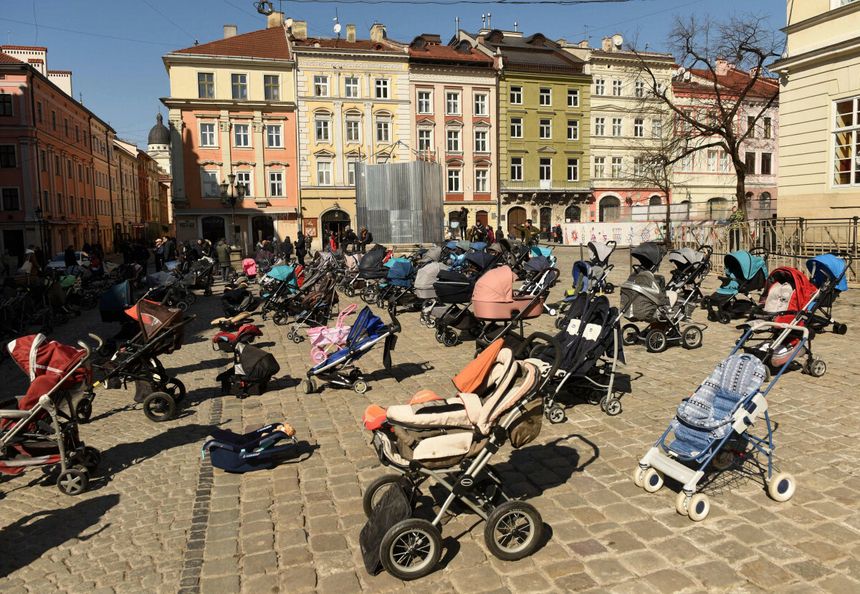 Rosyjskie wojska zabijają dzieci. Mer Lwowa: To straszna cena wojny, którą Ukraina dziś płaci