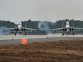 samoloty Su-30 na pasie startowym